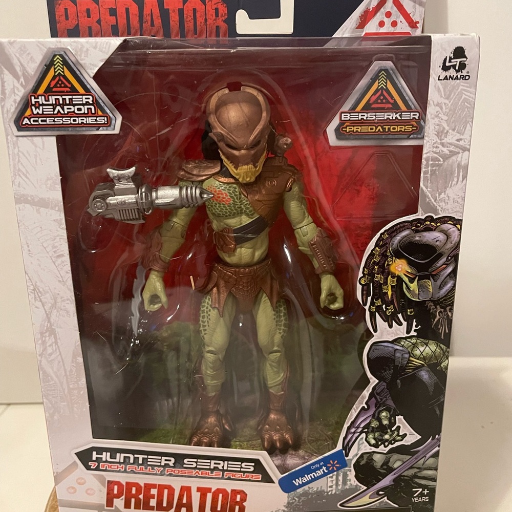 Predator hunter collection action figures new